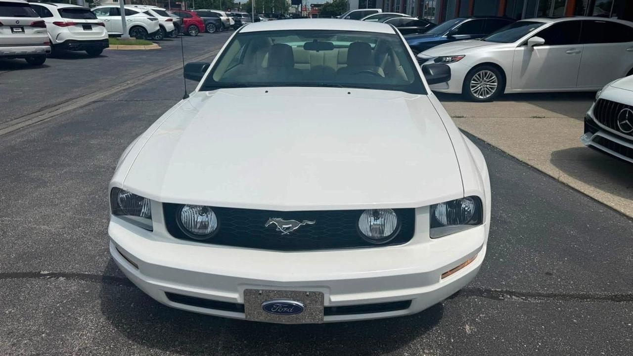 Ford Mustang V6 Standard Coupe 2006