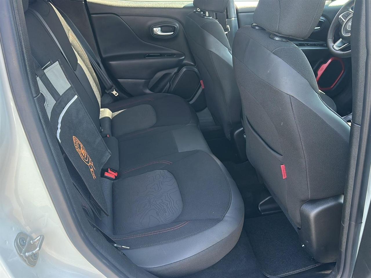 Jeep Renegade Trailhawk 2023