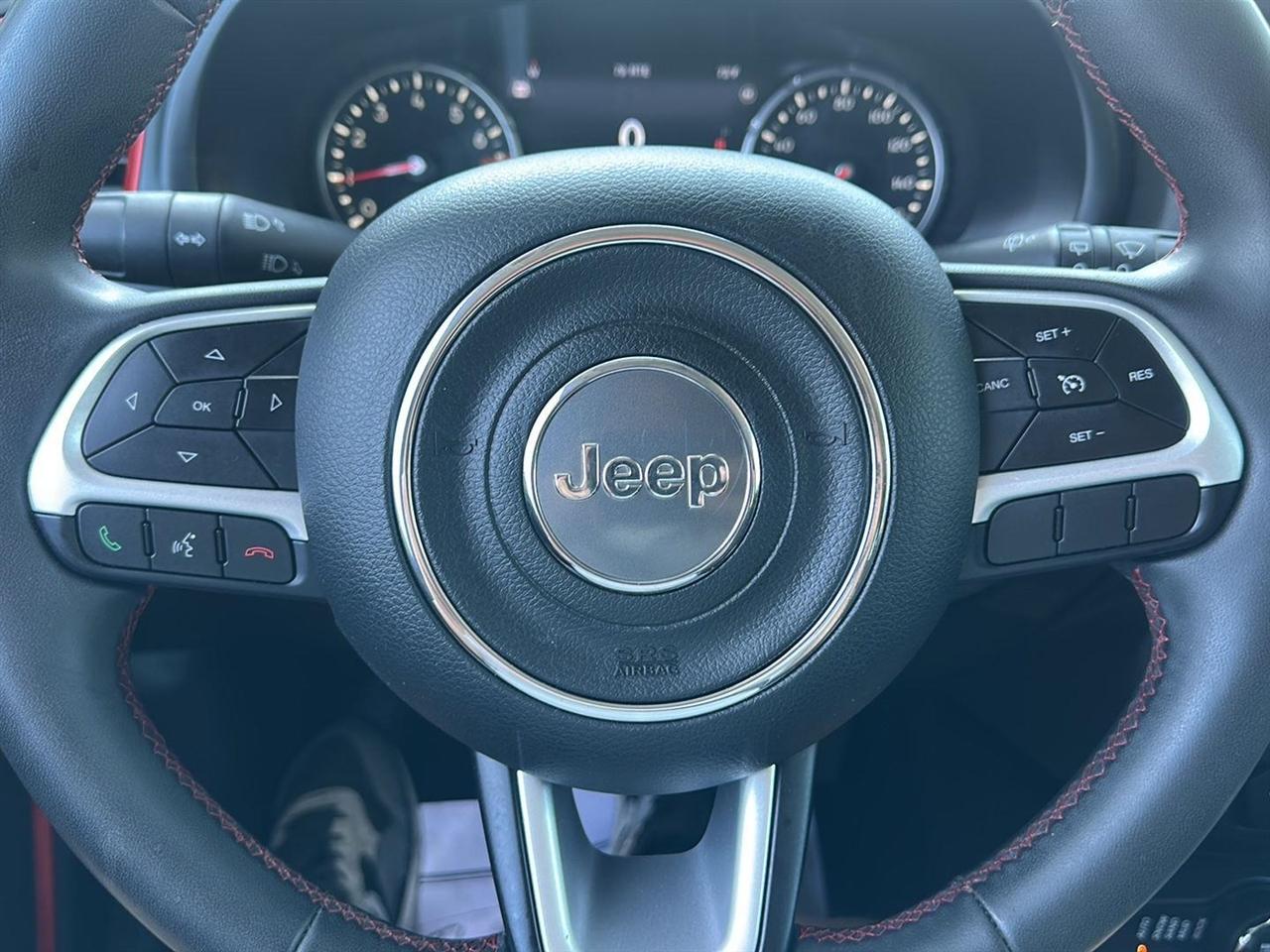 Jeep Renegade Trailhawk 2023
