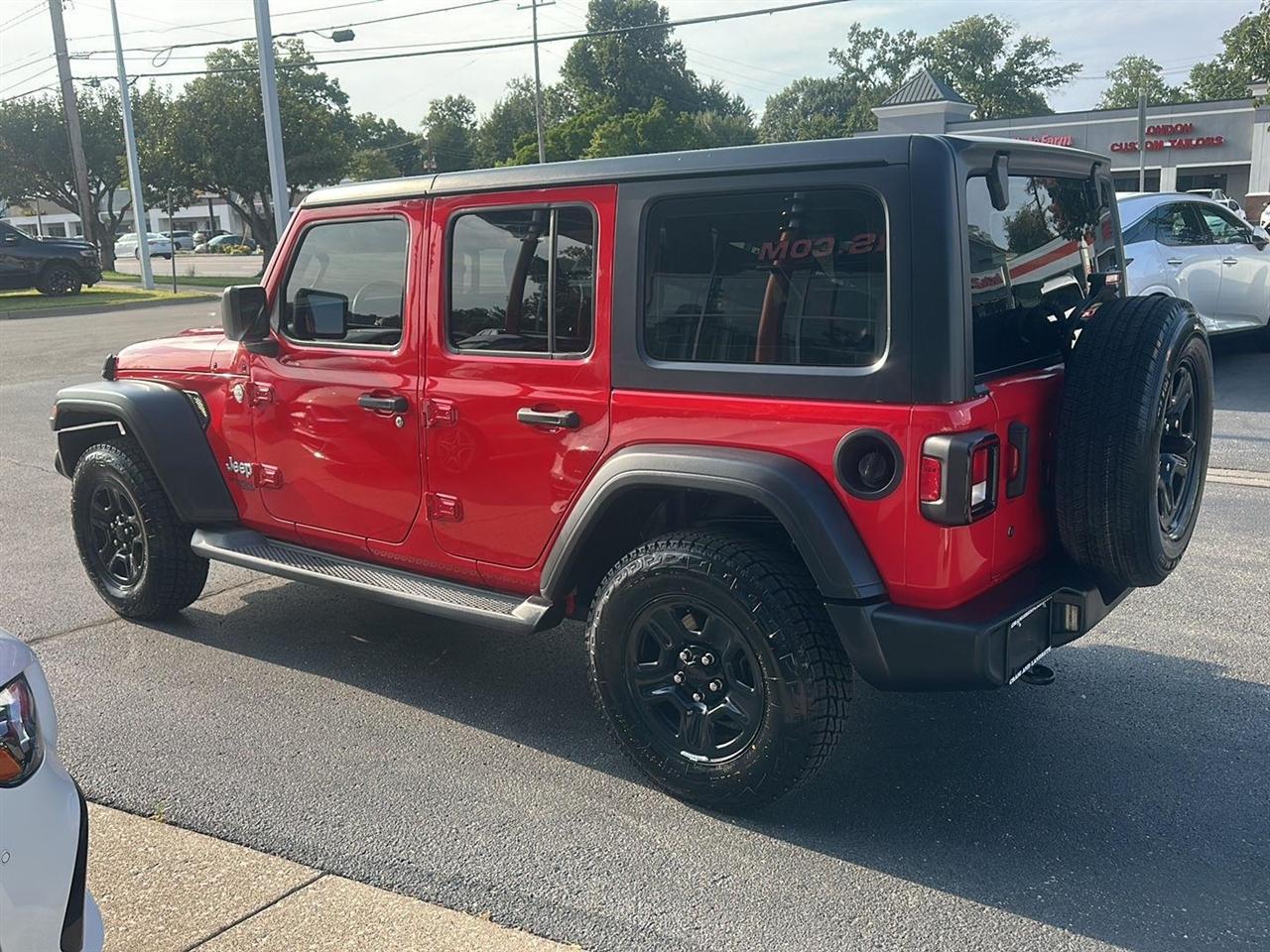 Jeep Wrangler Unlimited Sport 2020