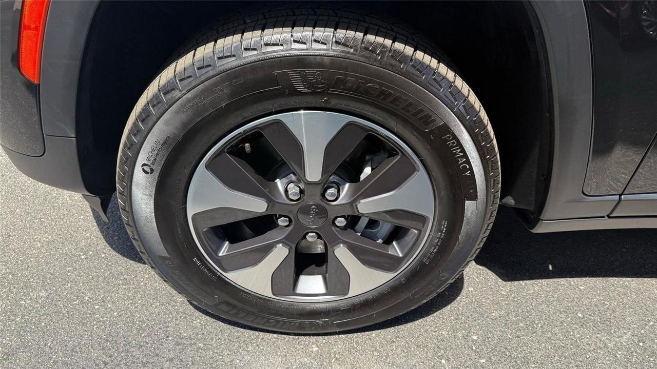 Jeep Grand Cherokee 4xe Base 2025