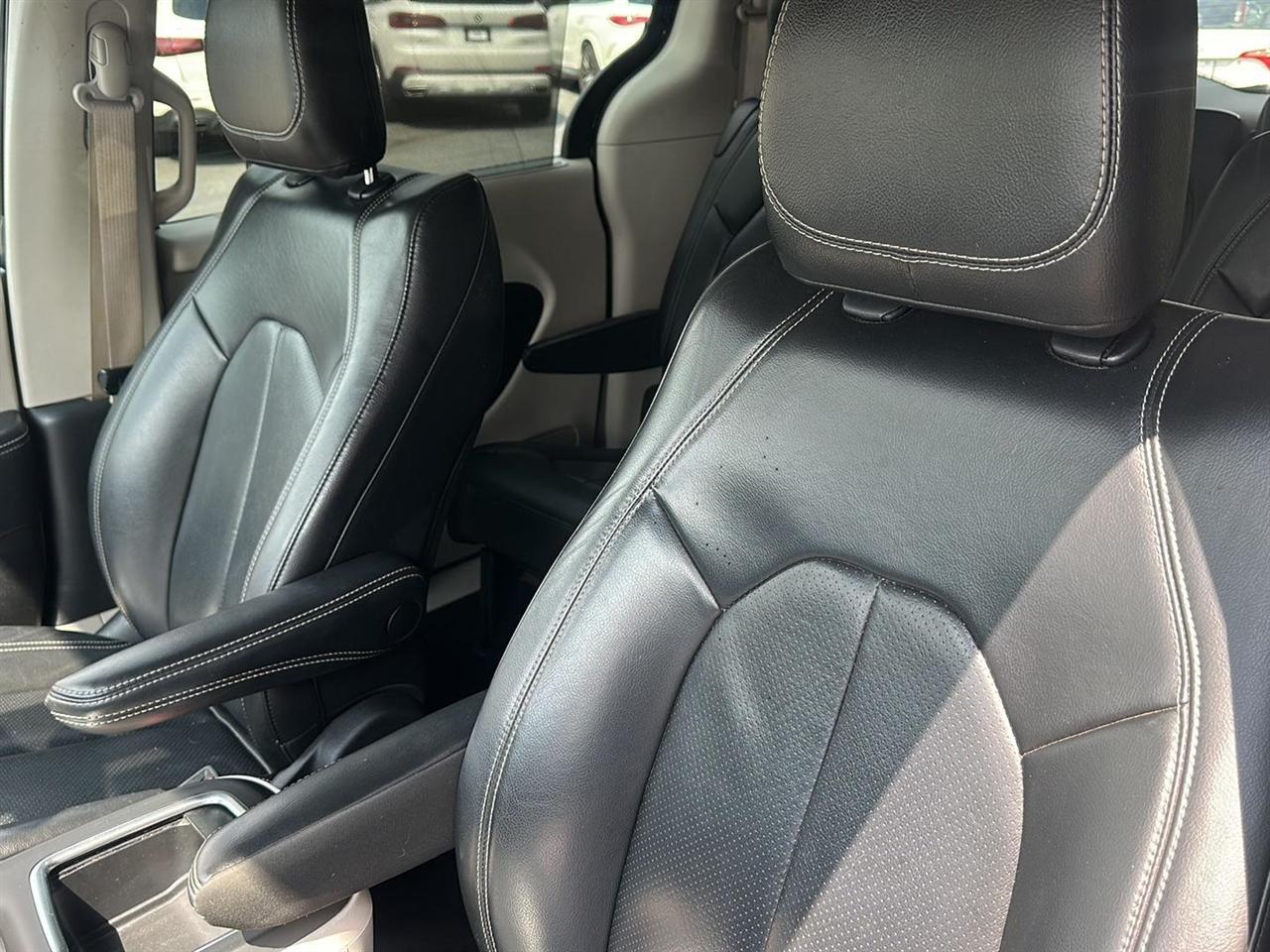 Chrysler Pacifica Touring-L 2022