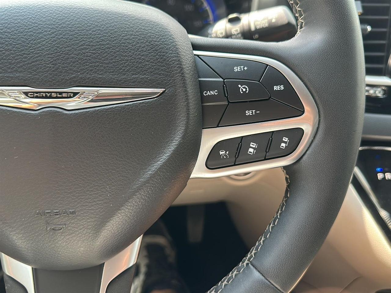 Chrysler Pacifica Touring-L 2022
