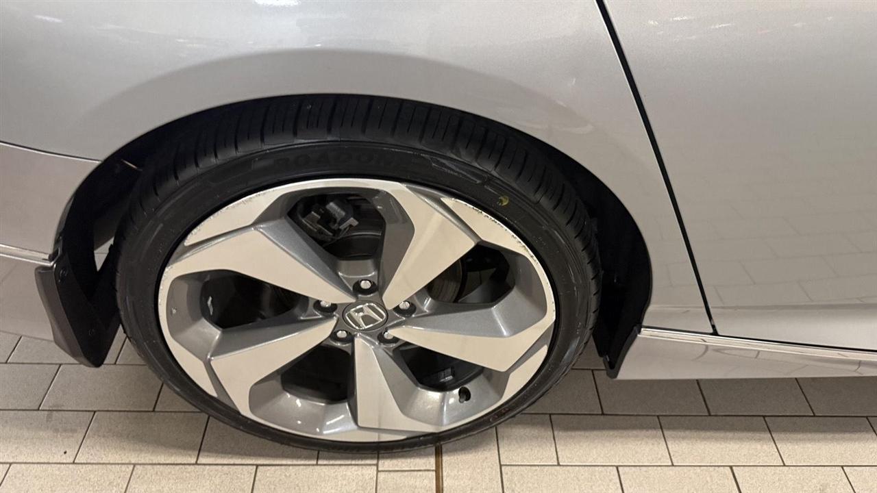 Honda Accord Touring CVT 2018
