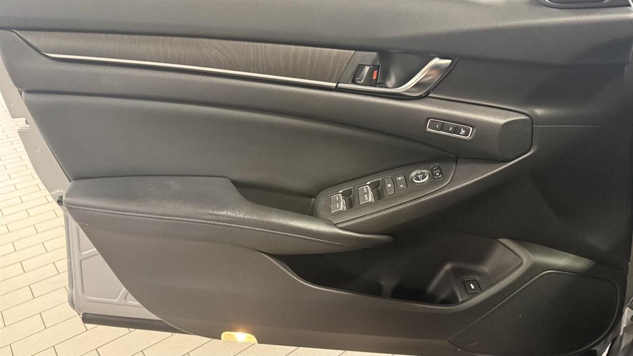 Honda Accord Touring CVT 2018