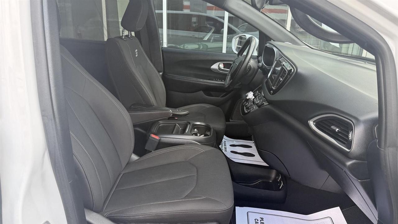 Chrysler Pacifica Touring Plus 2018