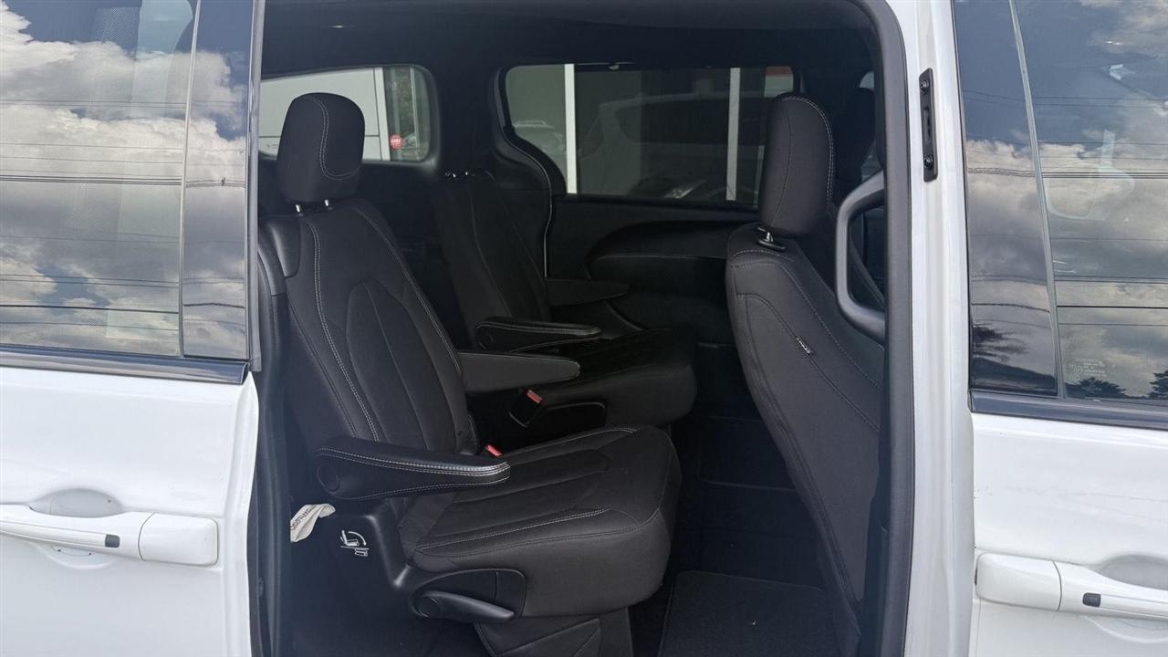 Chrysler Pacifica Touring Plus 2018