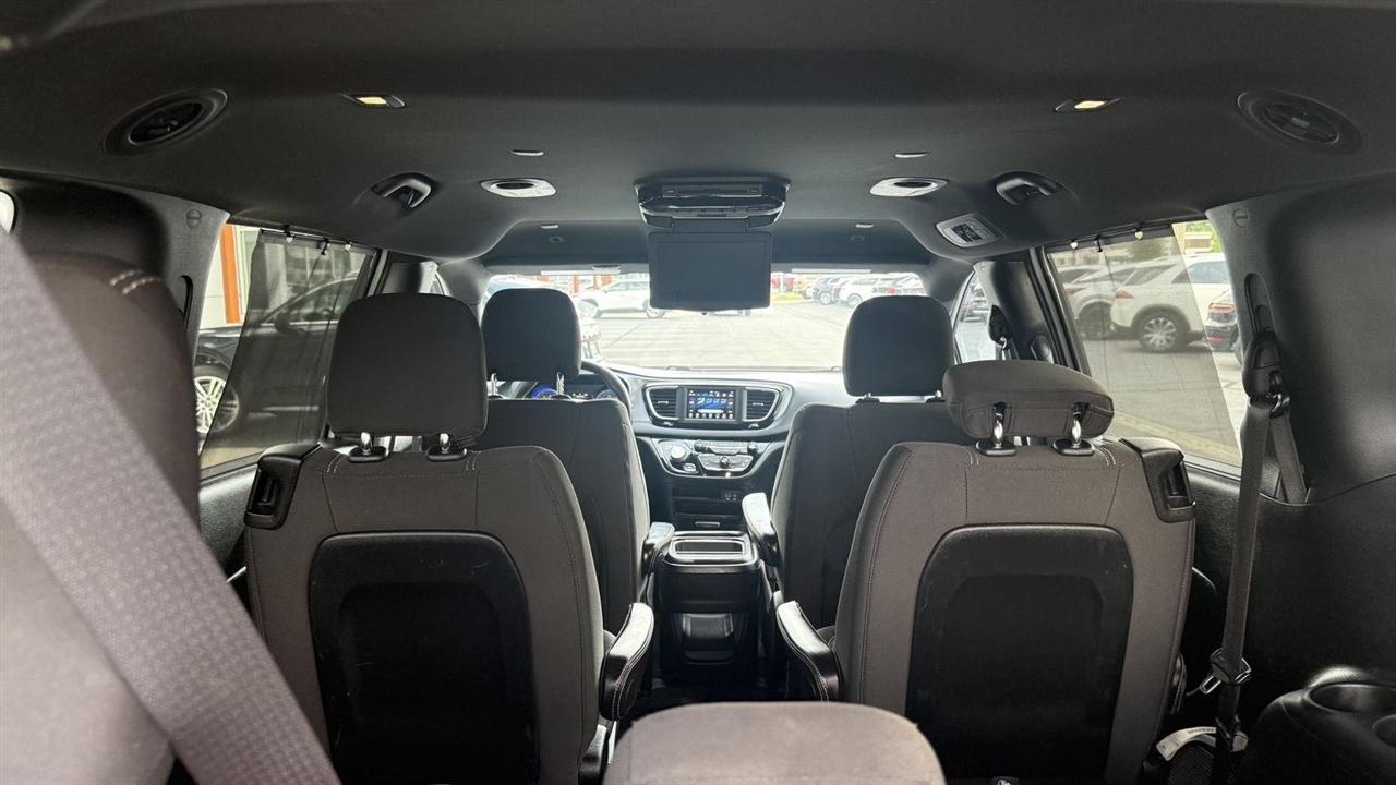 Chrysler Pacifica Touring Plus 2018