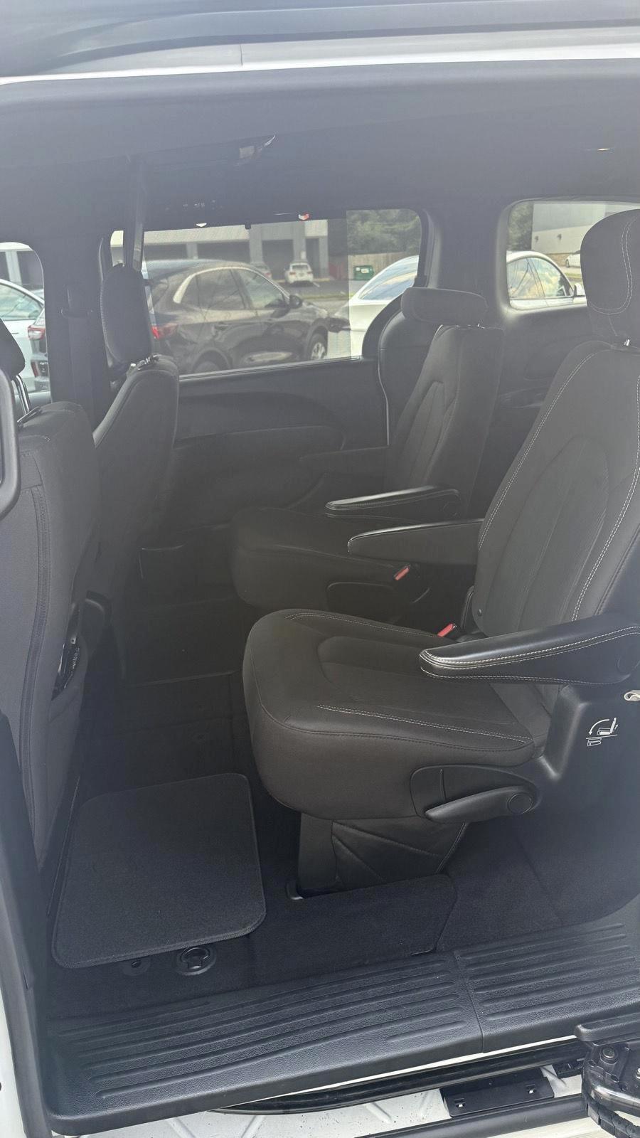 Chrysler Pacifica Touring Plus 2018