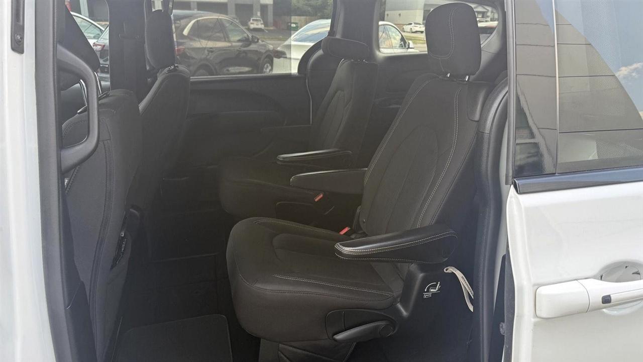 Chrysler Pacifica Touring Plus 2018