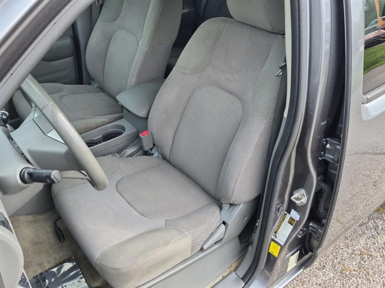 Nissan Frontier SV Crew Cab 5AT 4WD 2018