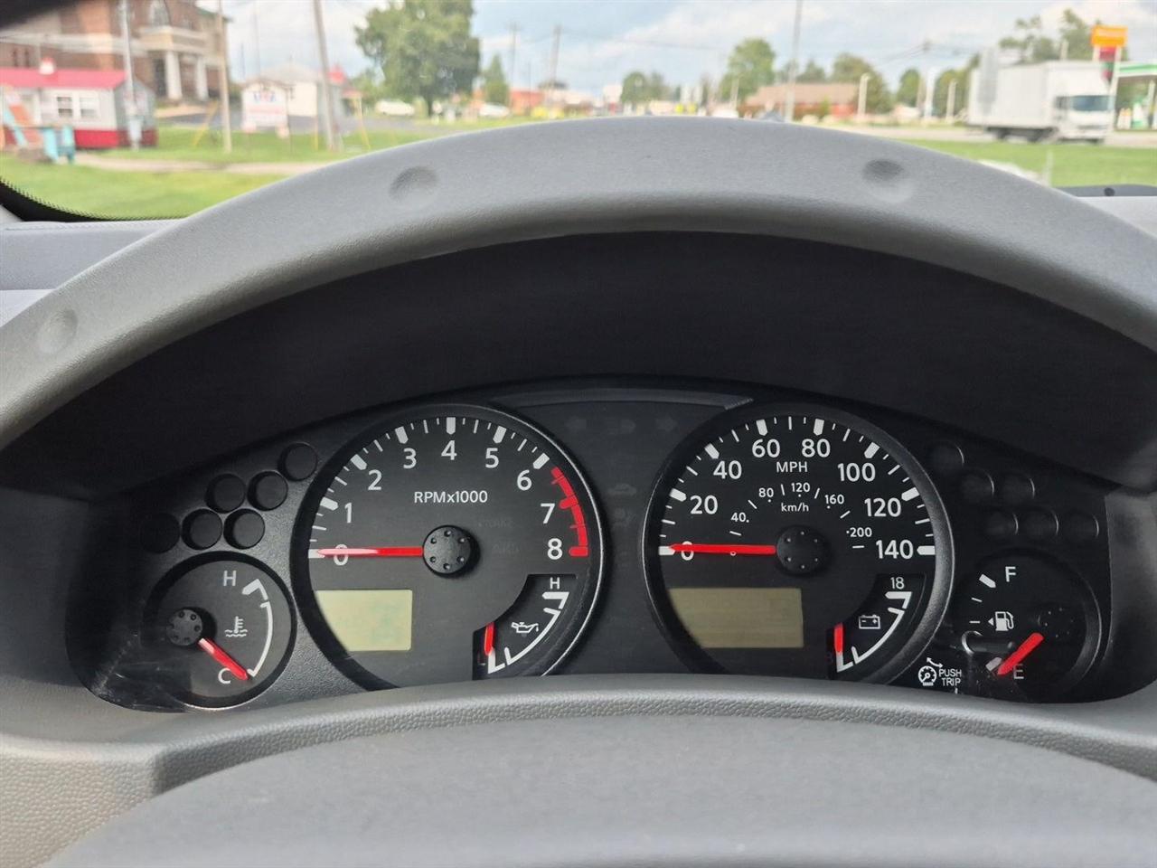Nissan Frontier SV Crew Cab 5AT 4WD 2018