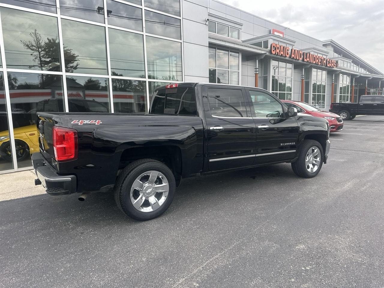 Chevrolet Silverado 1500 LTZ Crew Cab 4WD 2017