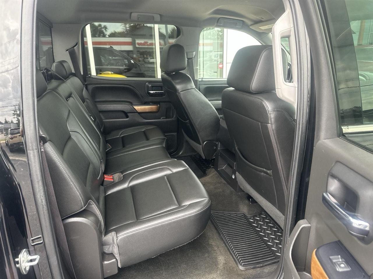 Chevrolet Silverado 1500 LTZ Crew Cab 4WD 2017