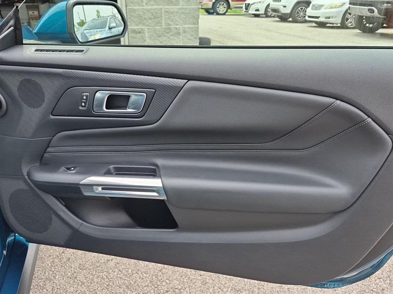 Ford Mustang EcoBoost Premium Coupe 2026