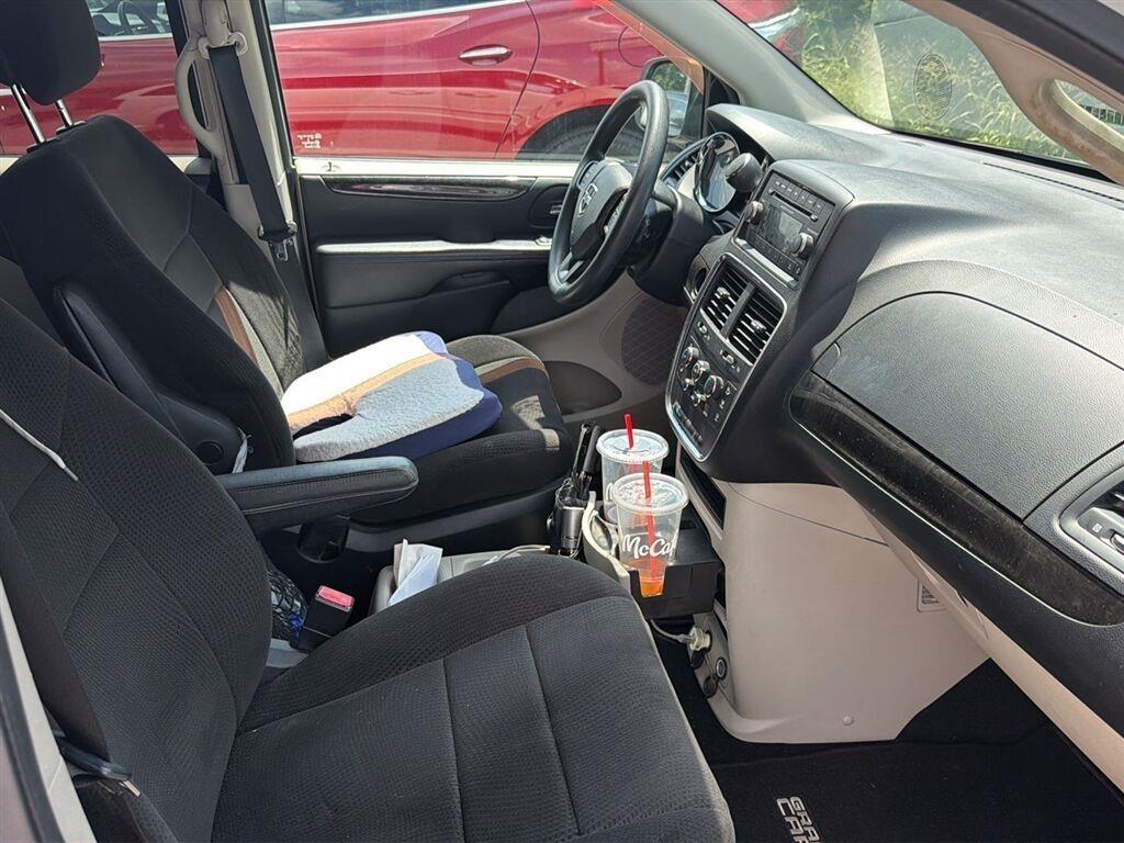 Dodge Grand Caravan SE 2013