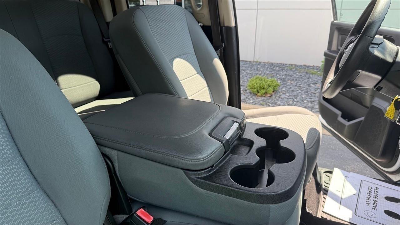 RAM 1500 Classic Tradesman Quad Cab 4WD 2019