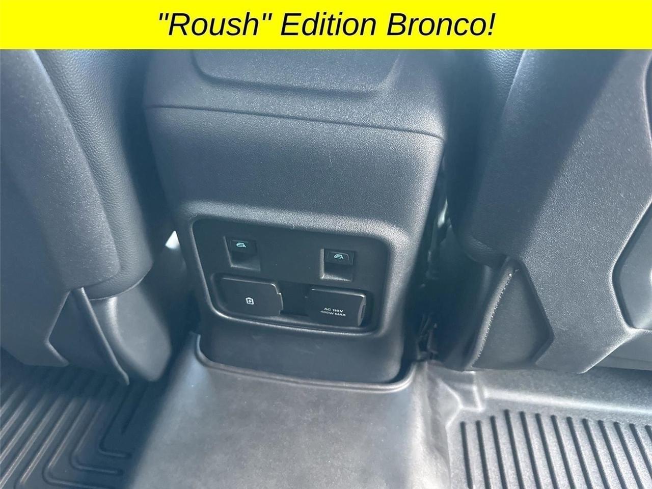 Ford Bronco Base 4-Door w/Advanced 2022