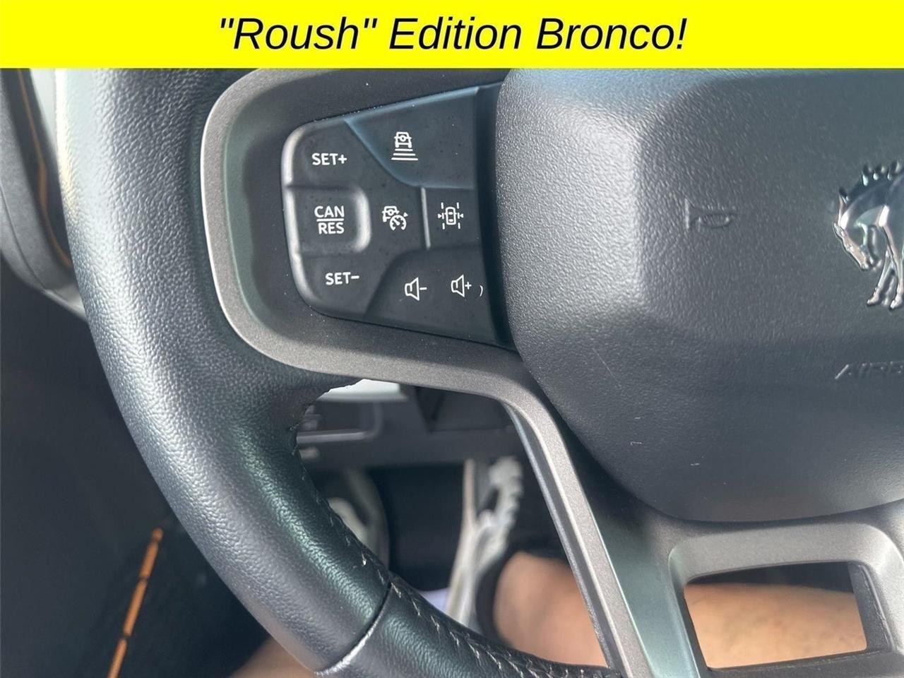Ford Bronco Base 4-Door w/Advanced 2022