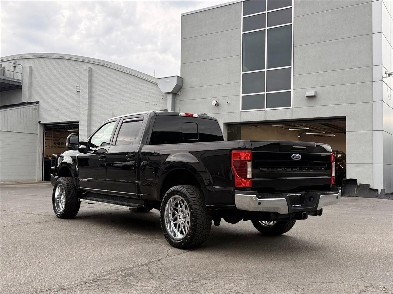 Ford F-250 SD XLT Crew Cab 4WD 2022