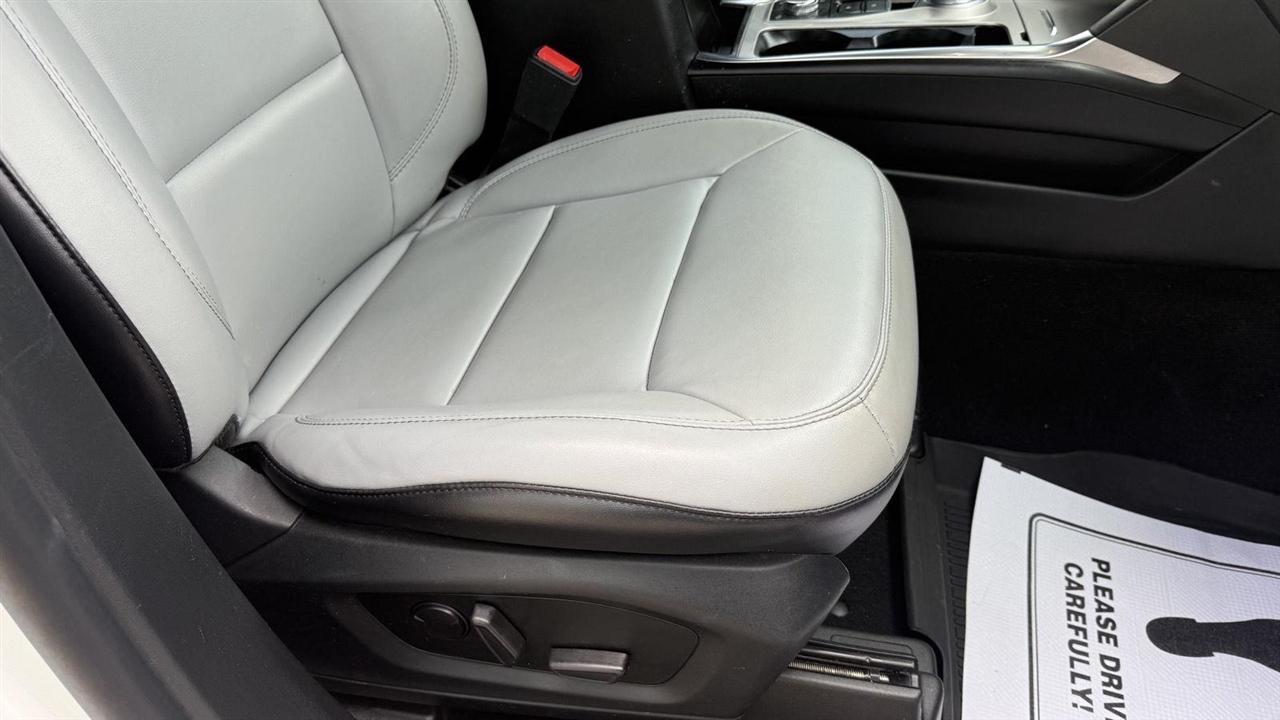 Ford Explorer XLT AWD 2021