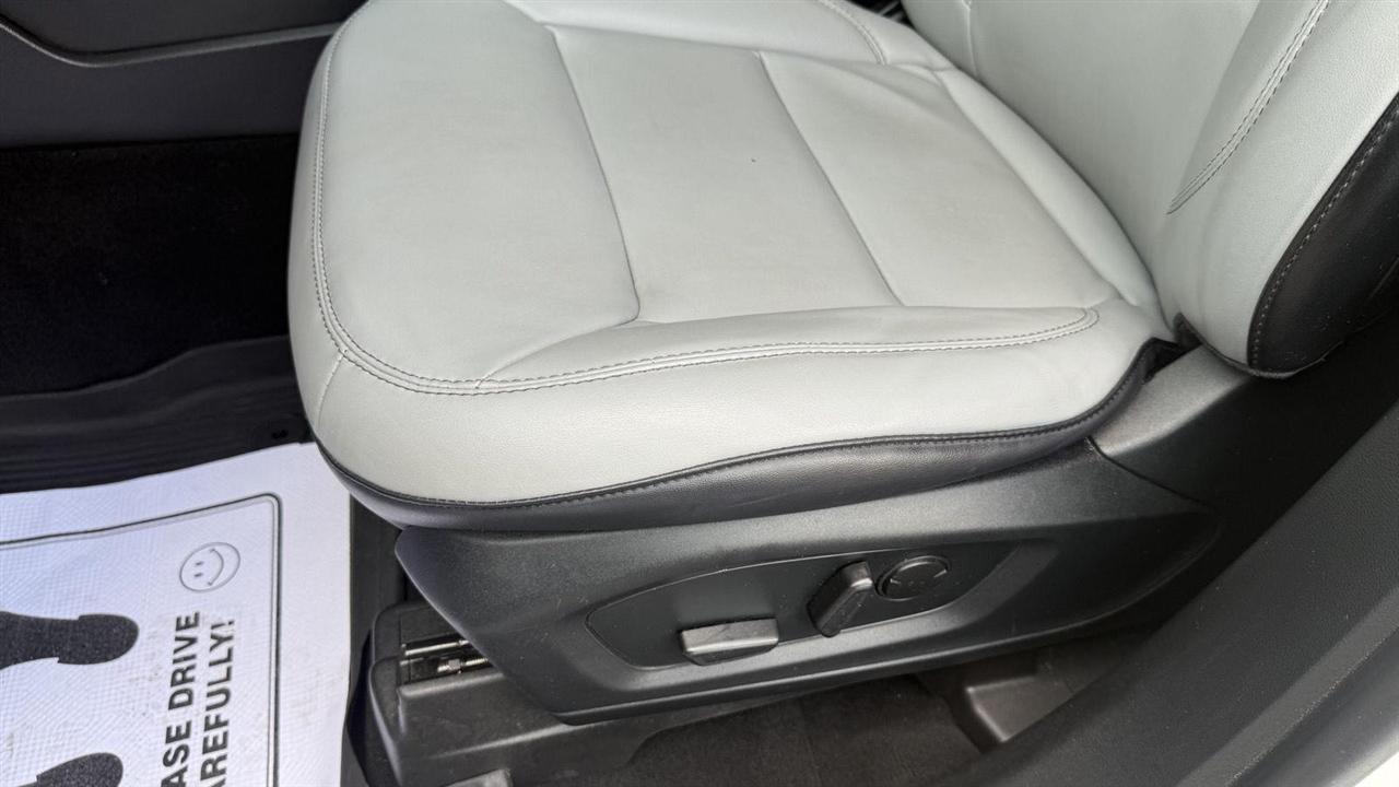 Ford Explorer XLT AWD 2021