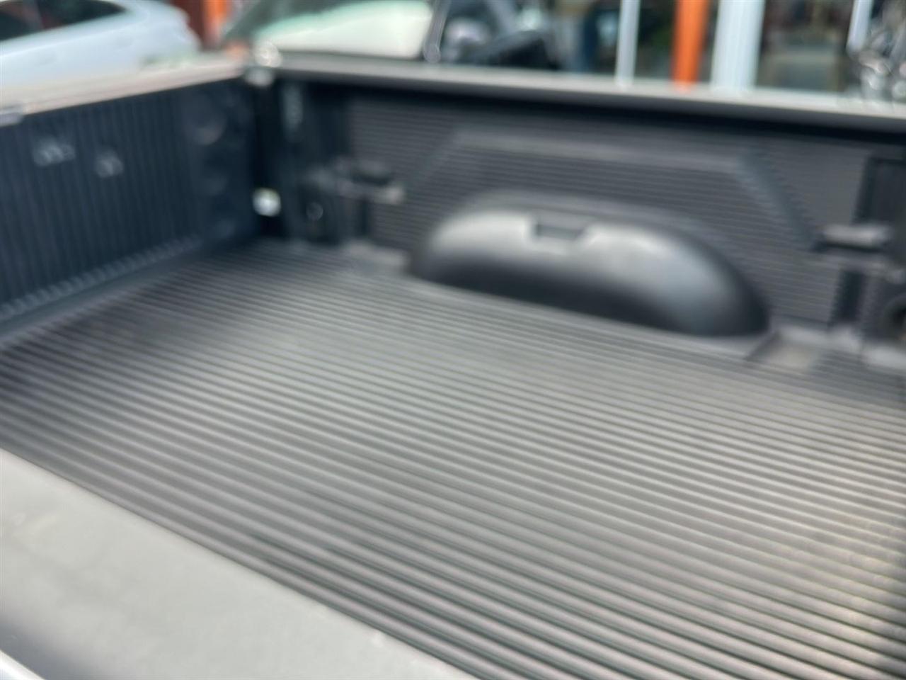 RAM 1500 Classic Tradesman Crew Cab LWB 4WD 2019