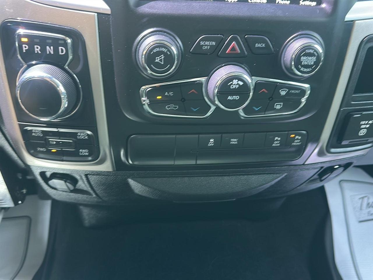 RAM 1500 Classic Tradesman Crew Cab LWB 4WD 2019