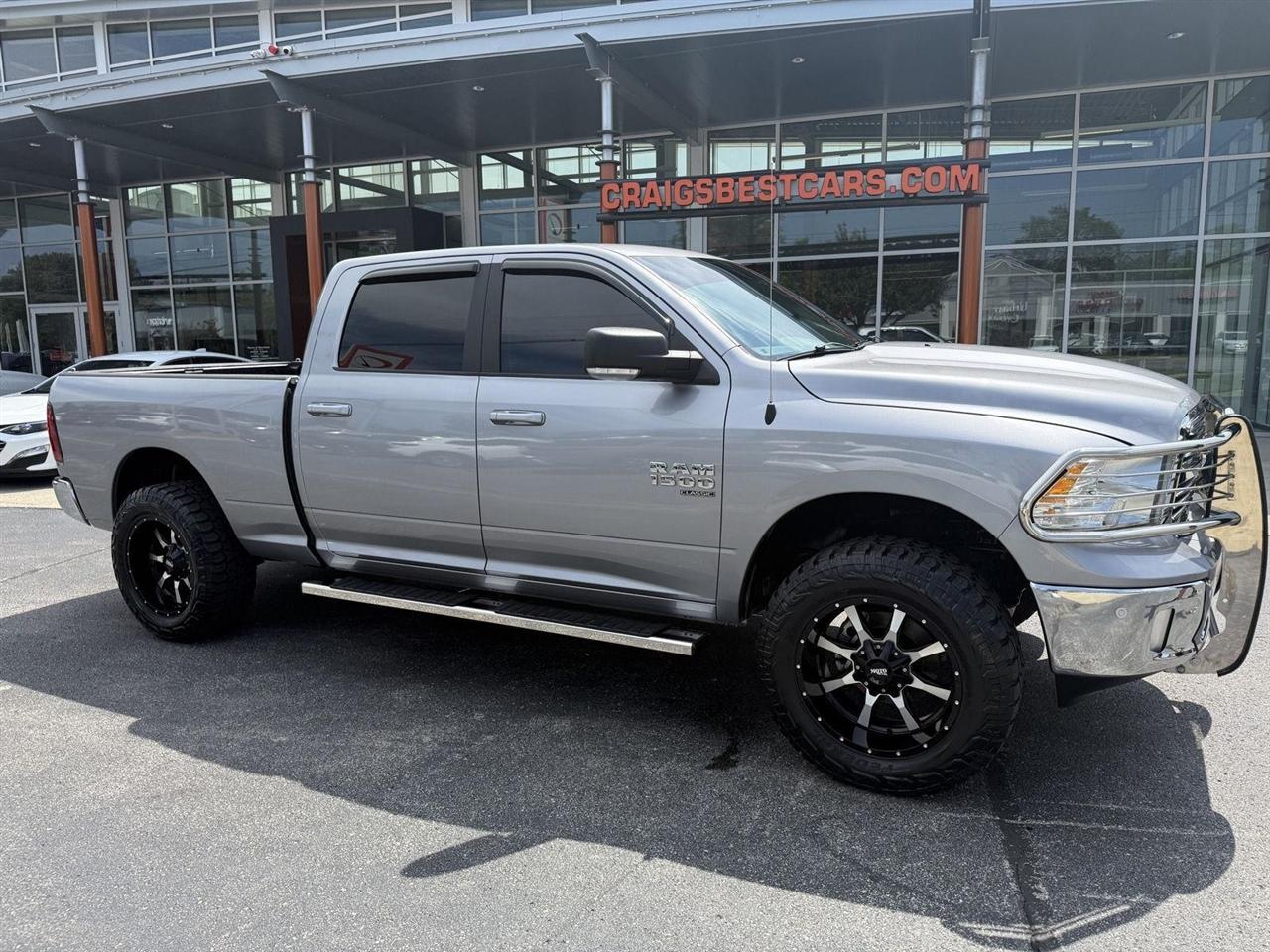 RAM 1500 Classic Tradesman Crew Cab LWB 4WD 2019