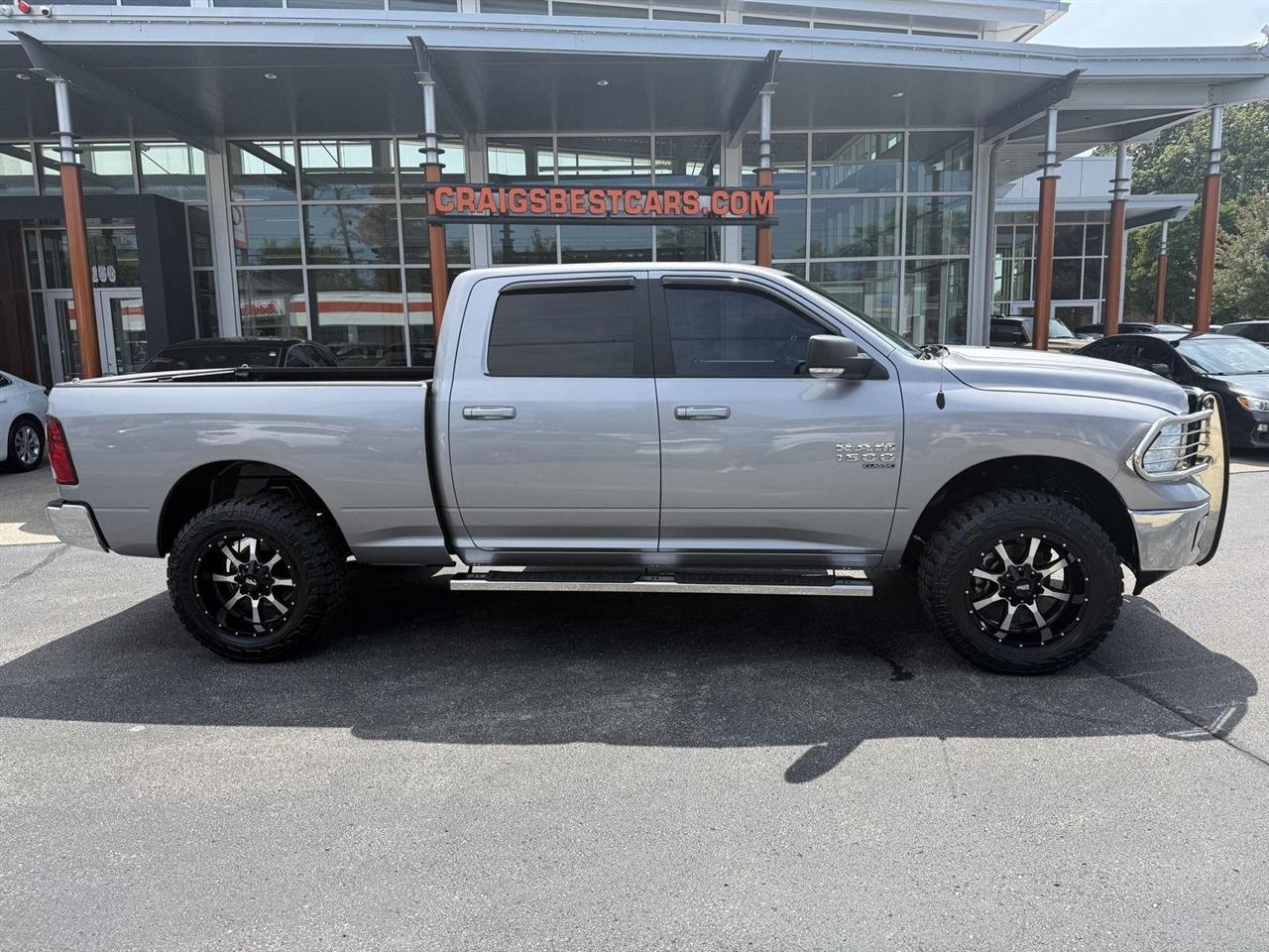 RAM 1500 Classic Tradesman Crew Cab LWB 4WD 2019