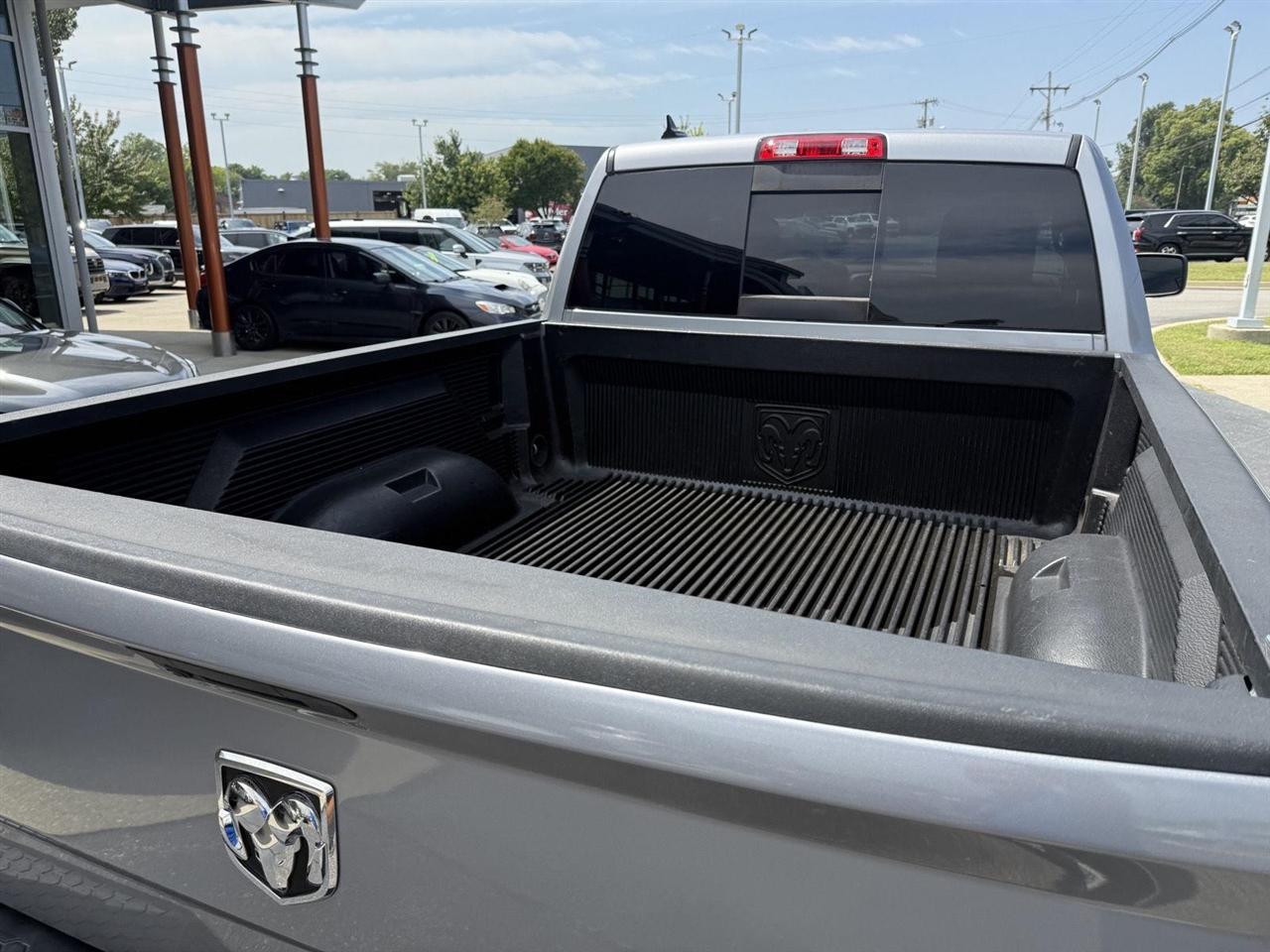 RAM 1500 Classic Tradesman Crew Cab LWB 4WD 2019