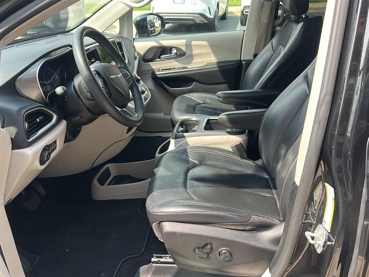 Chrysler Pacifica Touring-L 2022