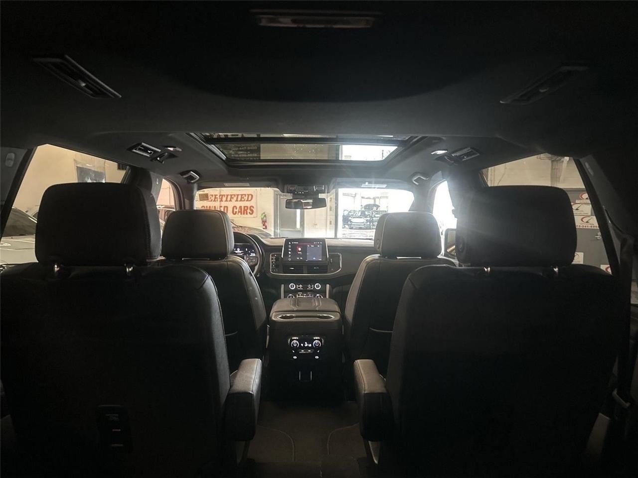 GMC Yukon XL SLT 4WD 2023