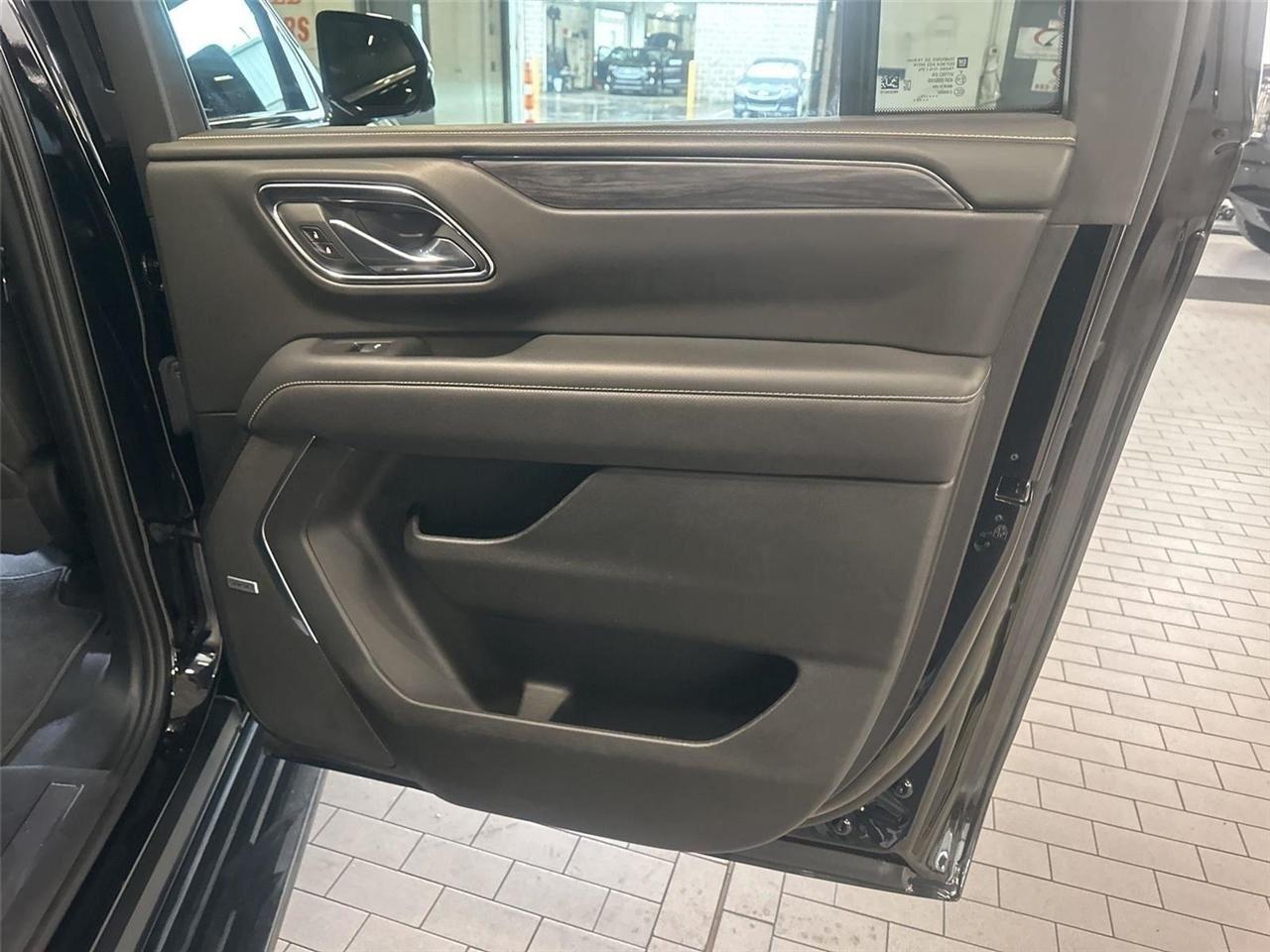 GMC Yukon XL SLT 4WD 2023