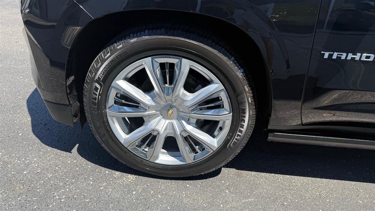 Chevrolet Tahoe High Country 4WD 2021