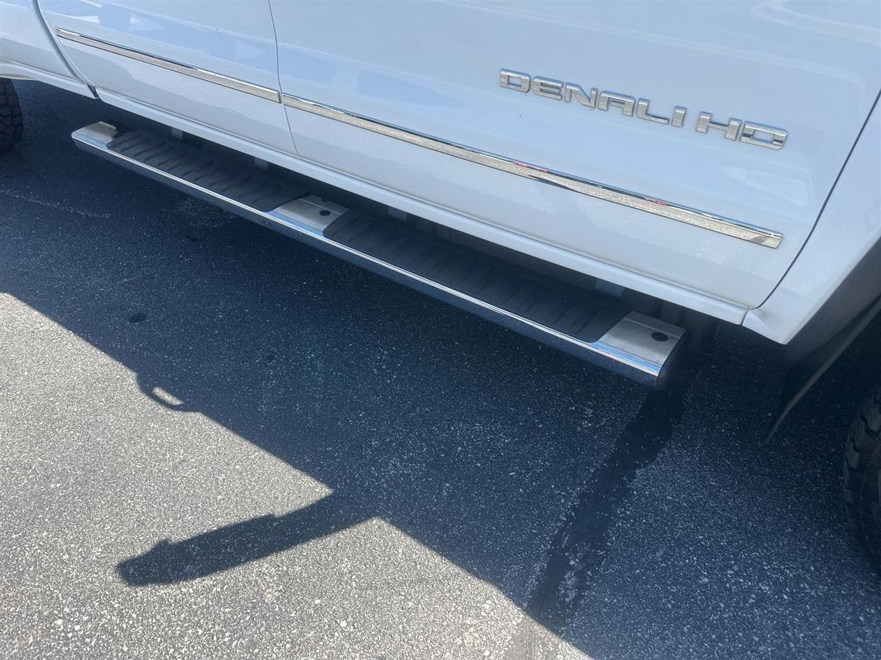 GMC Sierra 3500HD Denali Crew Cab 4WD 2015