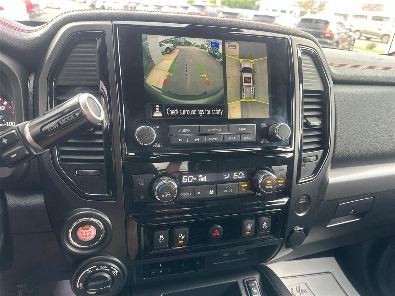 Nissan Titan PRO-4X Crew Cab 4WD 2021