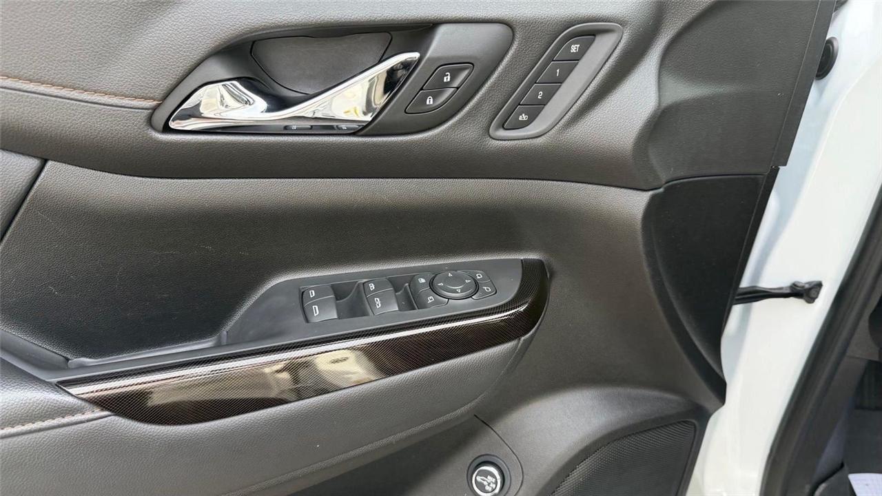 GMC Acadia SLE 2023