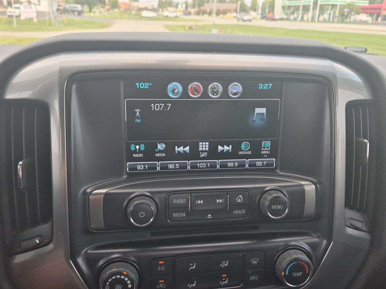 Chevrolet Silverado Medium Duty  2022