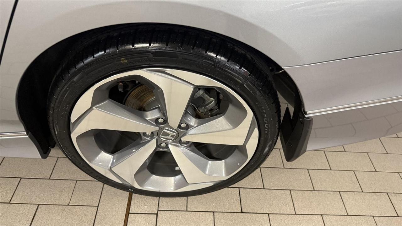 Honda Accord Touring CVT 2018