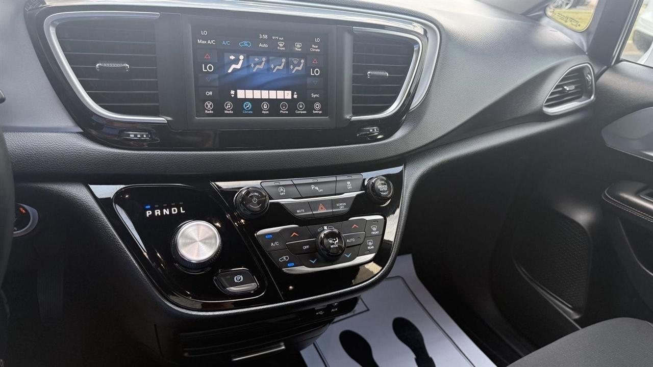 Chrysler Pacifica Touring Plus 2018