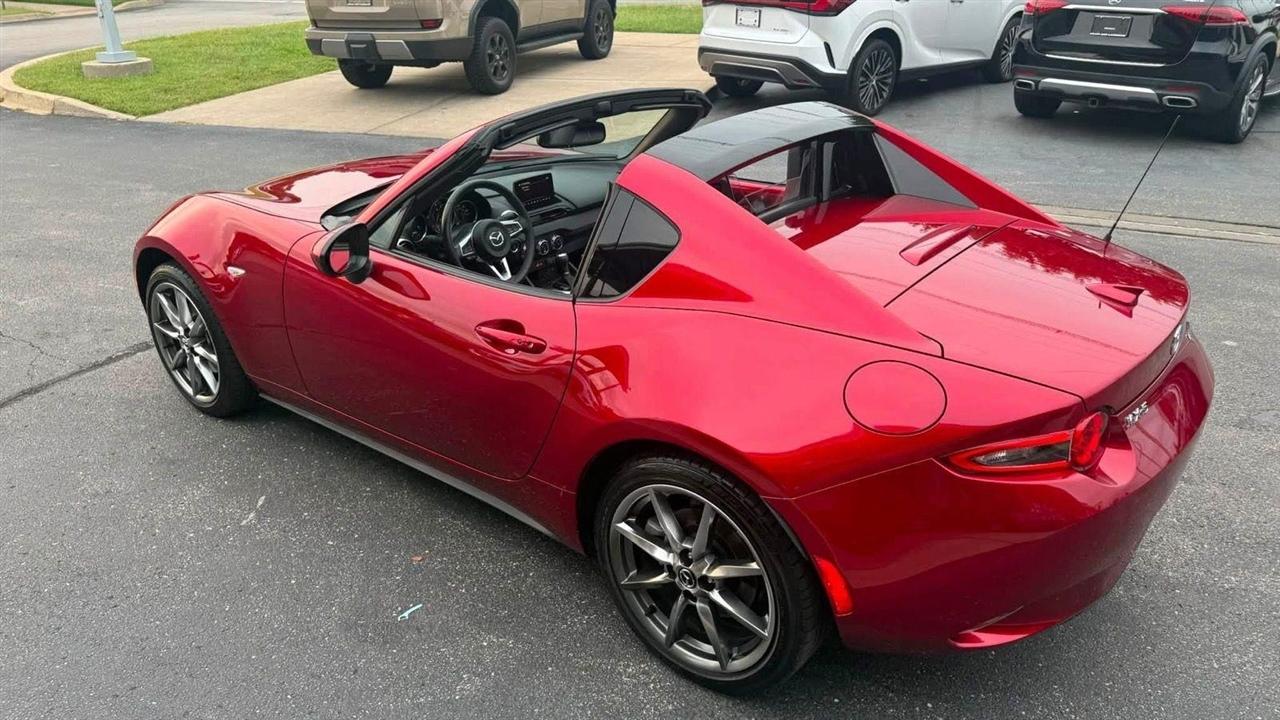 Mazda MX-5 Miata RF Grand Touring 6MT 2022