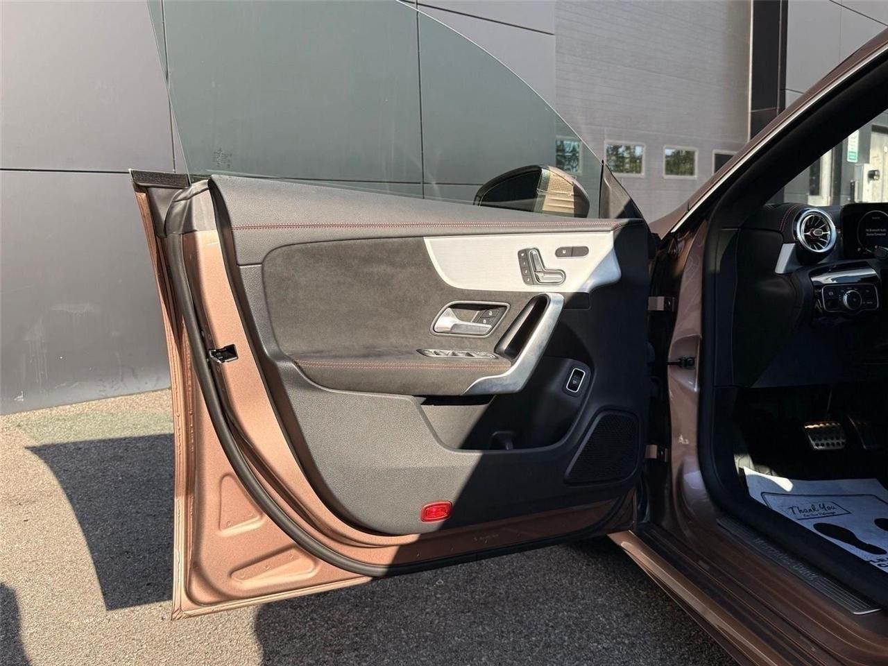 Mercedes-Benz CLA-Class CLA250 4MATIC 2023