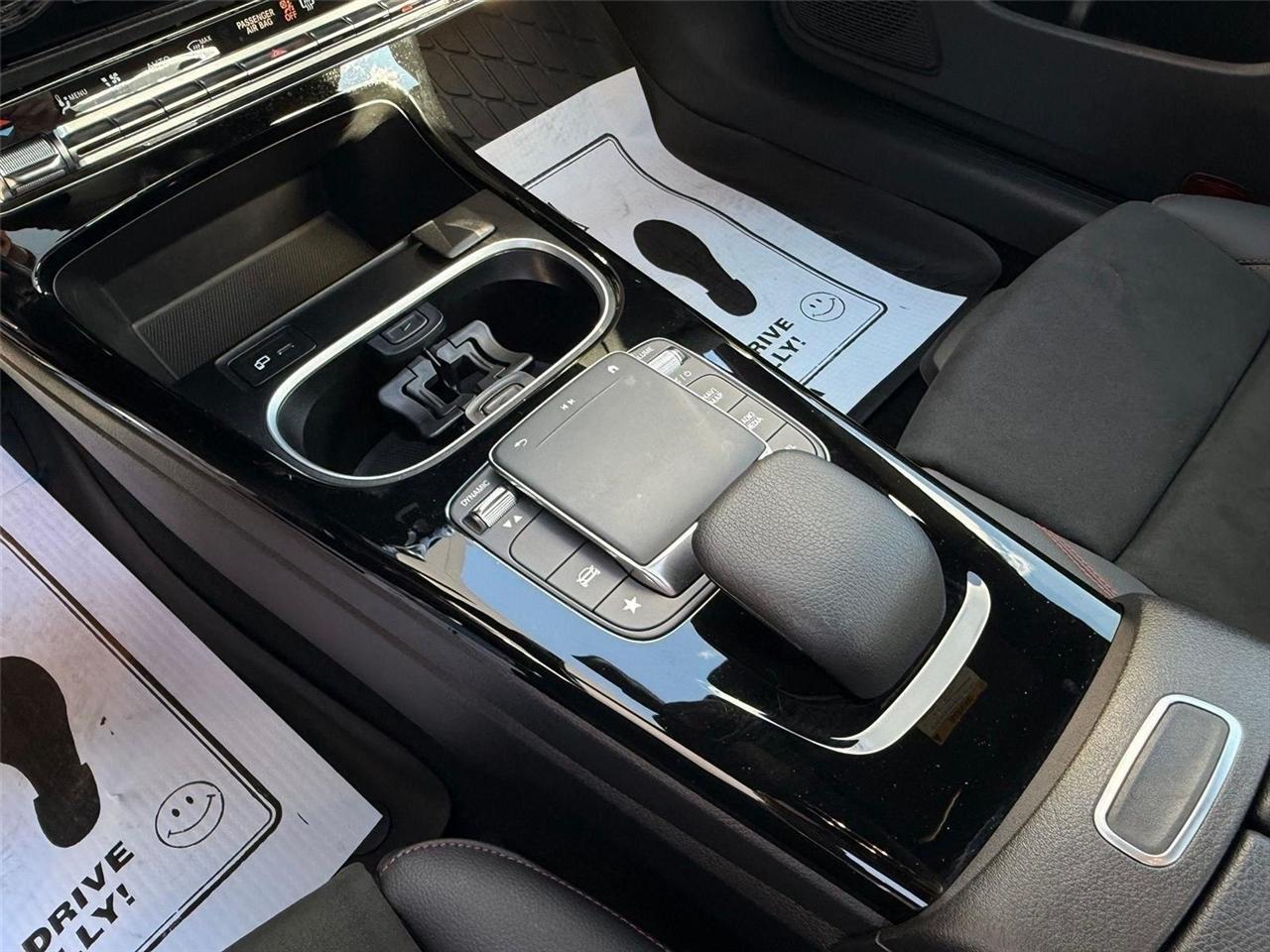 Mercedes-Benz CLA-Class CLA250 4MATIC 2023