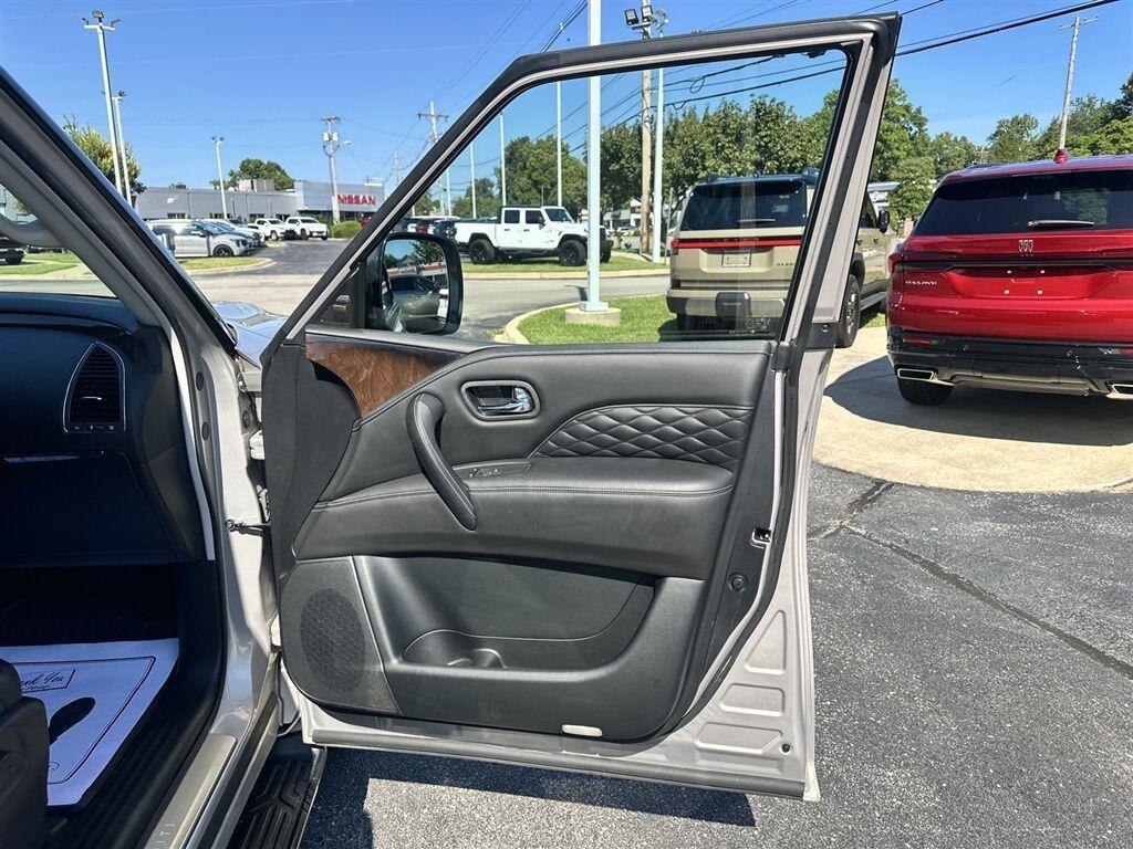 Infiniti QX80 Limited 4WD 2019