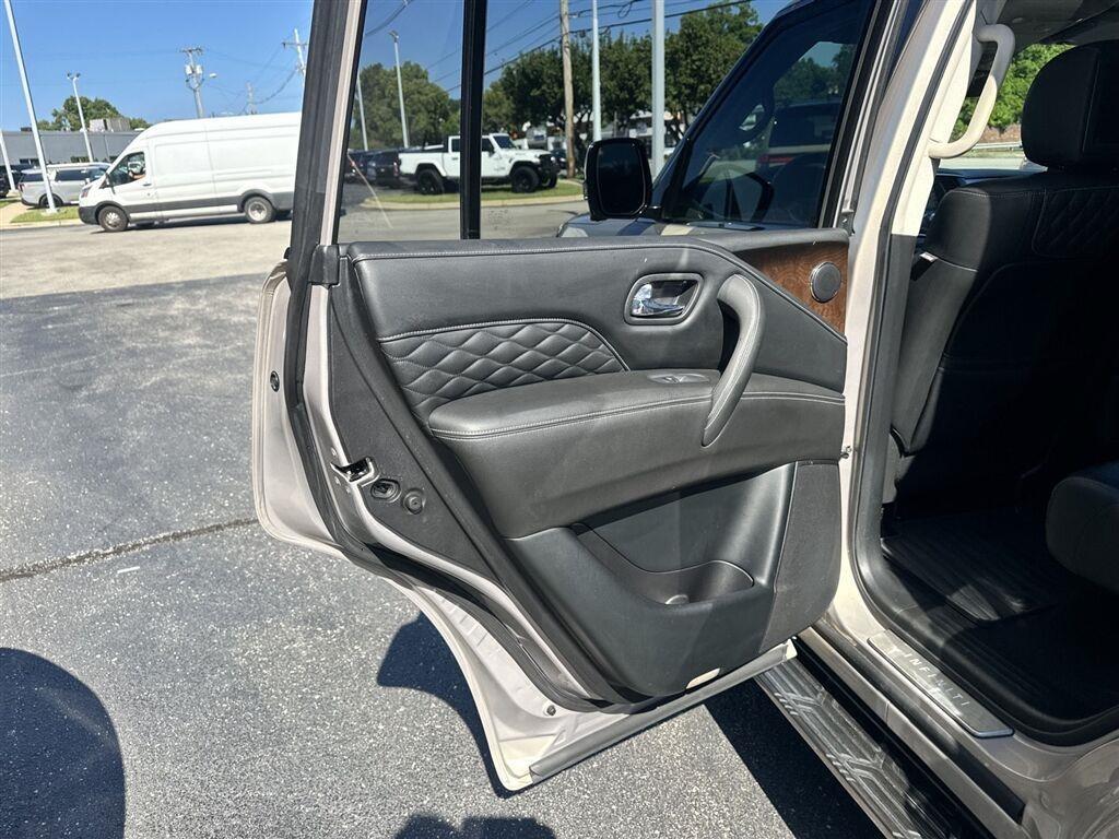 Infiniti QX80 Limited 4WD 2019