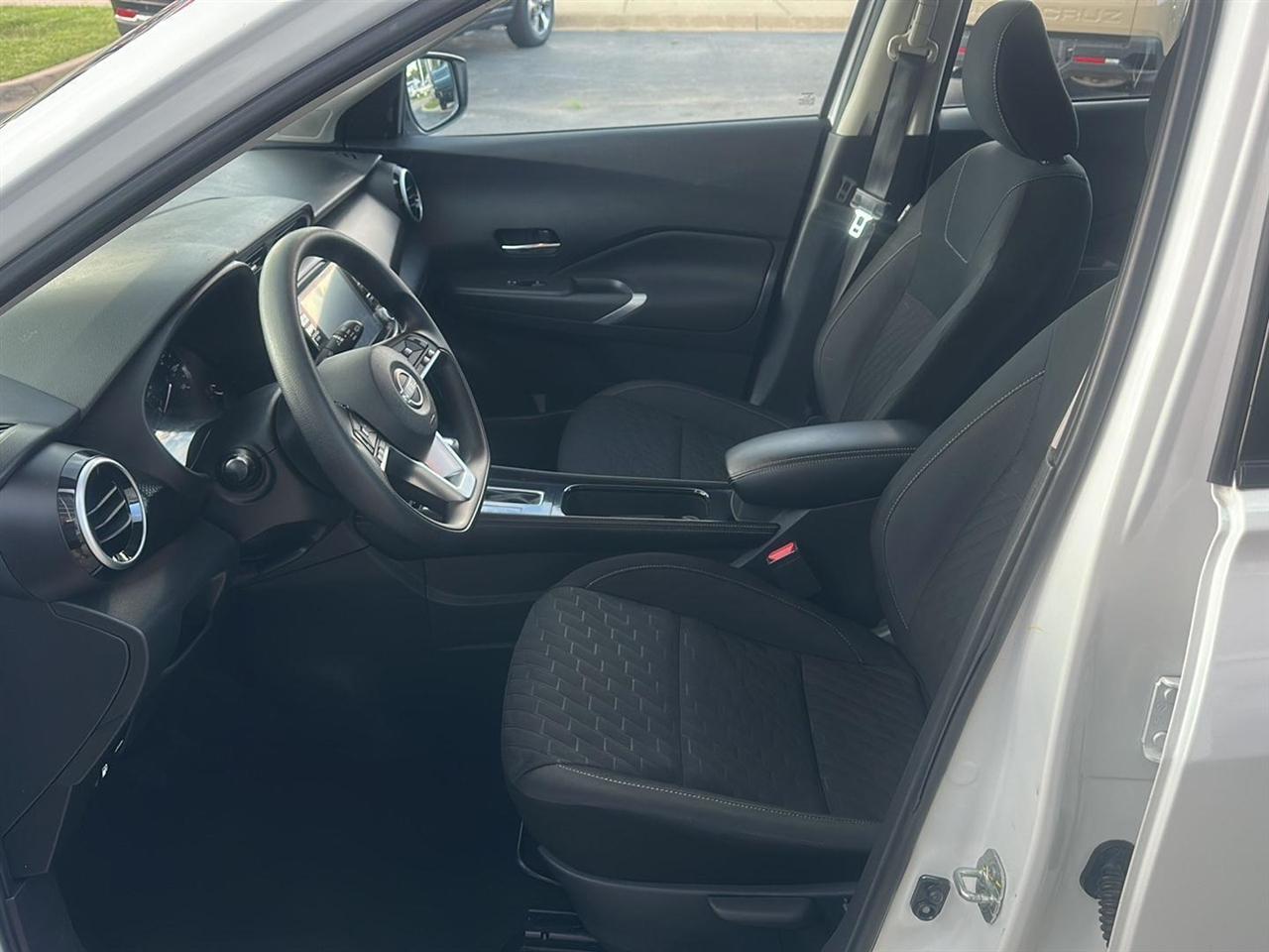 Nissan Kicks SV 2024