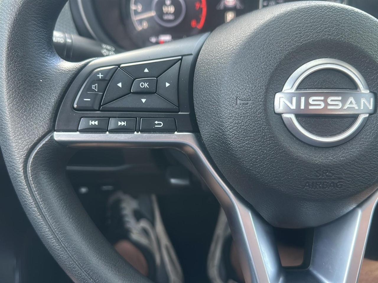 Nissan Kicks SV 2024