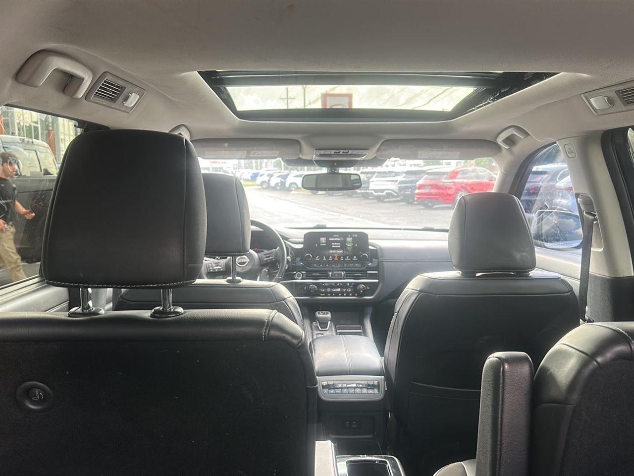 Nissan Pathfinder SL 4WD 2022