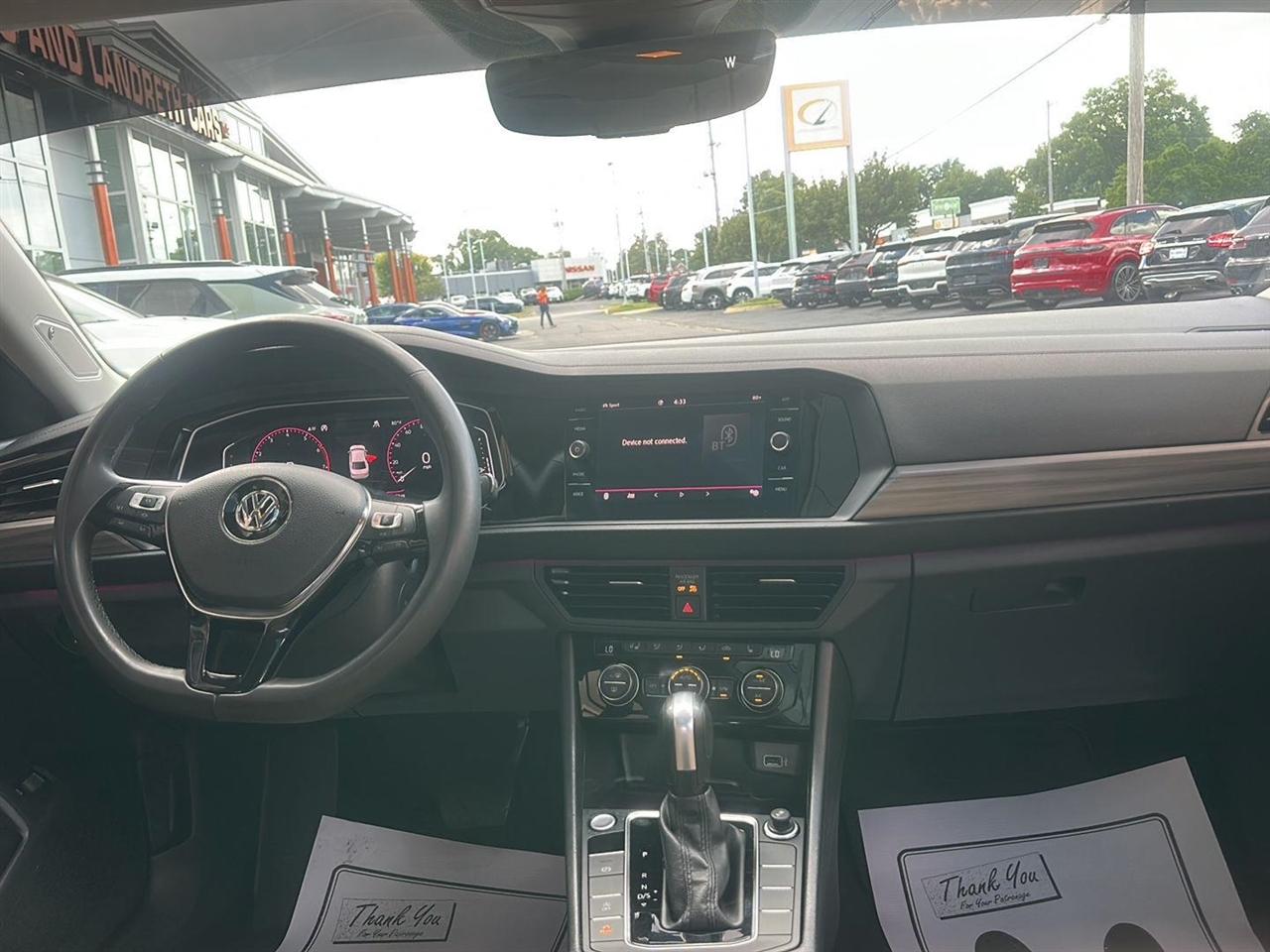 Volkswagen Jetta 1.4T SEL 8A 2020